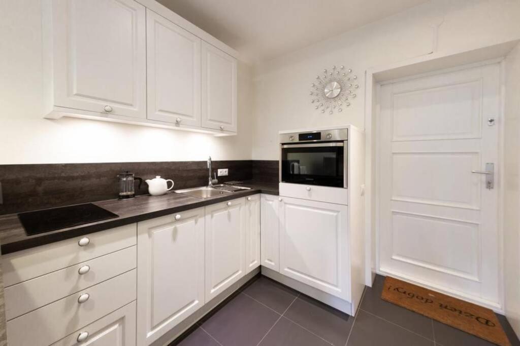 Apartment Apartamenty-mi Crystal Warsaw